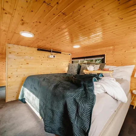 Lejlighed Cozy Tiny House With Summer Whirlpool By Wagnerstays Rehenice