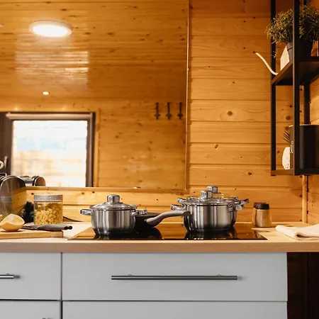 Lejlighed Cozy Tiny House With Summer Whirlpool By Wagnerstays Rehenice